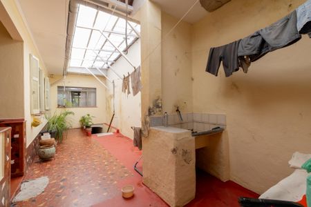 Casa para alugar com 265m², 4 quartos e 4 vagas Casa para alugar com 265m², 4 quartos e 4 vagasÁrea de Serviço 1