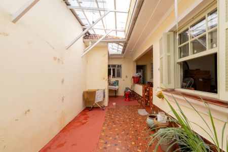 Casa para alugar com 265m², 4 quartos e 4 vagas Casa para alugar com 265m², 4 quartos e 4 vagasÁrea de Serviço 1