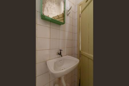 Casa para alugar com 265m², 4 quartos e 4 vagas Casa para alugar com 265m², 4 quartos e 4 vagasBanheiro de Serviço