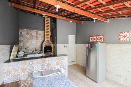 Casa para alugar com 95m², 2 quartos e sem vaga Casa para alugar com 95m², 2 quartos e sem vagaÁrea comum - Salão de festas