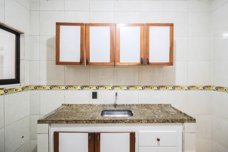 Casa para alugar com 95m², 2 quartos e sem vaga Casa para alugar com 95m², 2 quartos e sem vagaCozinha