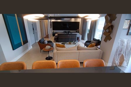 Apartamento à venda com 173m², 4 quartos e 3 vagas Apartamento à venda com 173m², 4 quartos e 3 vagasSala