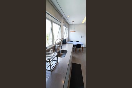 Apartamento à venda com 173m², 4 quartos e 3 vagas Apartamento à venda com 173m², 4 quartos e 3 vagasCozinha