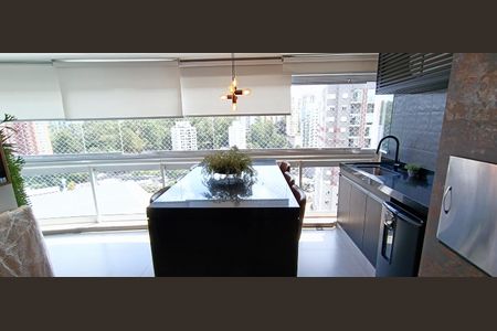 Apartamento à venda com 173m², 4 quartos e 3 vagas Apartamento à venda com 173m², 4 quartos e 3 vagasVaranda gourmet