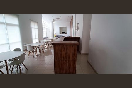 Apartamento à venda com 173m², 4 quartos e 3 vagas Apartamento à venda com 173m², 4 quartos e 3 vagasÁrea comum - Salão de festas