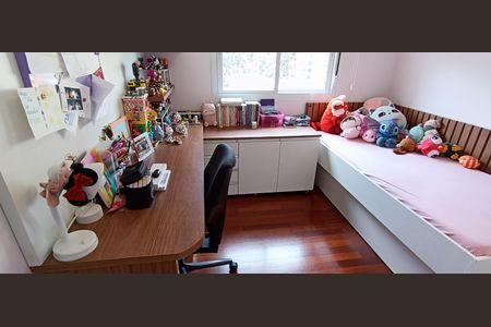 Apartamento à venda com 173m², 4 quartos e 3 vagas Apartamento à venda com 173m², 4 quartos e 3 vagasSuíte 2