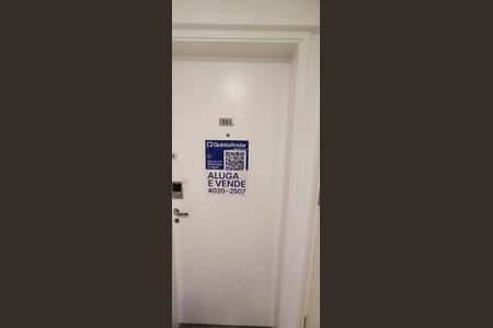 Apartamento à venda com 173m², 4 quartos e 3 vagas Apartamento à venda com 173m², 4 quartos e 3 vagasPlaca