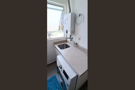 Apartamento à venda com 173m², 4 quartos e 3 vagas Apartamento à venda com 173m², 4 quartos e 3 vagasÁrea de Serviço