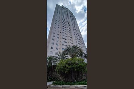 Apartamento à venda com 173m², 4 quartos e 3 vagas Apartamento à venda com 173m², 4 quartos e 3 vagasFachada