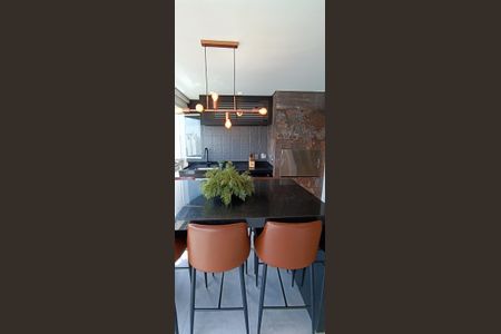 Apartamento à venda com 173m², 4 quartos e 3 vagas Apartamento à venda com 173m², 4 quartos e 3 vagasVaranda gourmet