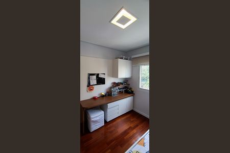 Apartamento à venda com 173m², 4 quartos e 3 vagas Apartamento à venda com 173m², 4 quartos e 3 vagasSuíte 1