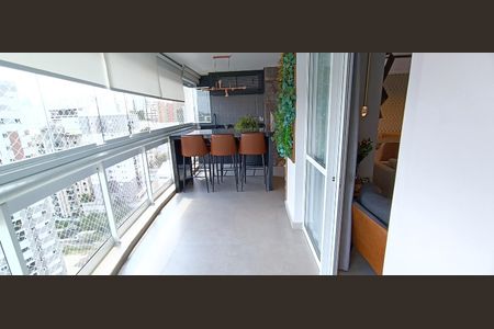 Apartamento à venda com 173m², 4 quartos e 3 vagas Apartamento à venda com 173m², 4 quartos e 3 vagasVaranda gourmet