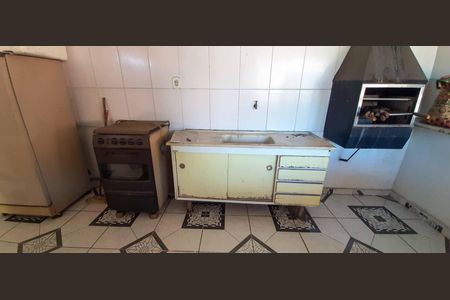 Casa à venda com 275m², 2 quartos e 5 vagas Casa à venda com 275m², 2 quartos e 5 vagas Espaço Gourmet