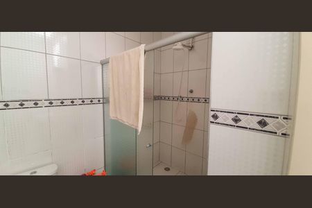 Casa à venda com 275m², 2 quartos e 5 vagas Casa à venda com 275m², 2 quartos e 5 vagasBanheiro da Suíte