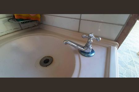 Casa à venda com 275m², 2 quartos e 5 vagas Casa à venda com 275m², 2 quartos e 5 vagasBanheiro da Área de Serviço