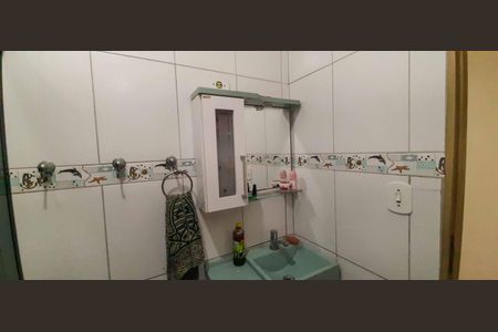 Casa à venda com 275m², 2 quartos e 5 vagas Casa à venda com 275m², 2 quartos e 5 vagasBanheiro Social