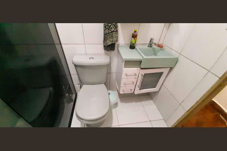 Casa à venda com 275m², 2 quartos e 5 vagas Casa à venda com 275m², 2 quartos e 5 vagasBanheiro Social