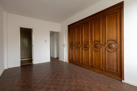 Apartamento à venda com 120m², 3 quartos e 1 vaga Apartamento à venda com 120m², 3 quartos e 1 vagaQuarto Suite