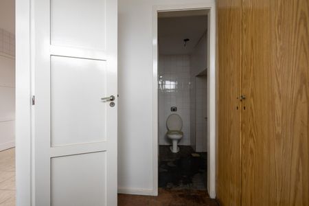 Apartamento à venda com 120m², 3 quartos e 1 vaga Apartamento à venda com 120m², 3 quartos e 1 vagaQuarto de Serviço