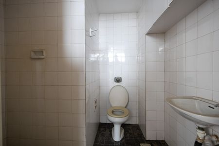Apartamento à venda com 120m², 3 quartos e 1 vaga Apartamento à venda com 120m², 3 quartos e 1 vagaBanheiro de Serviço