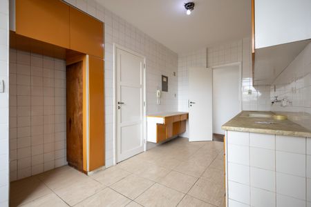 Apartamento à venda com 120m², 3 quartos e 1 vaga Apartamento à venda com 120m², 3 quartos e 1 vagaCozinha