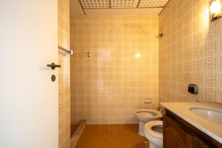 Apartamento à venda com 120m², 3 quartos e 1 vaga Apartamento à venda com 120m², 3 quartos e 1 vagaBanheiro Social