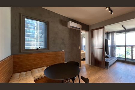 Apartamento para alugar com 40m², 1 quarto e 1 vaga Apartamento para alugar com 40m², 1 quarto e 1 vagaSala de Jantar