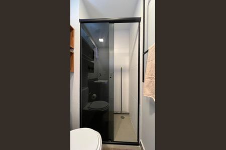 Apartamento para alugar com 40m², 1 quarto e 1 vaga Apartamento para alugar com 40m², 1 quarto e 1 vagaBanheiro da Suíte