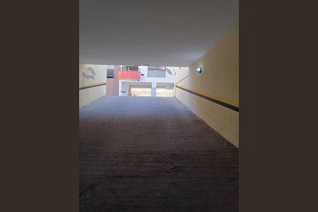 Apartamento para alugar com 43m², 1 quarto e 1 vaga Apartamento para alugar com 43m², 1 quarto e 1 vagaÁrea comum- Rampa do Garagem