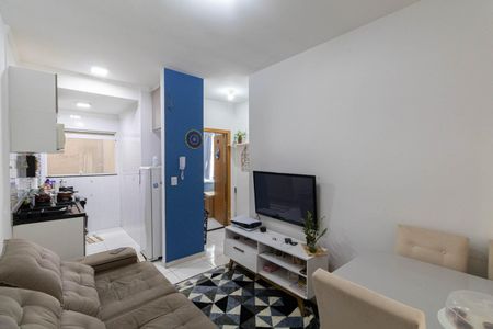 Apartamento à venda com 40m², 2 quartos e 1 vaga Apartamento à venda com 40m², 2 quartos e 1 vagaSala