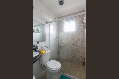 Casa para alugar com 100m², 2 quartos e 1 vaga Casa para alugar com 100m², 2 quartos e 1 vagaBanheiro da Suíte 2