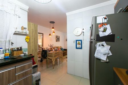 Casa para alugar com 100m², 2 quartos e 1 vaga Casa para alugar com 100m², 2 quartos e 1 vagaCozinha - Armários