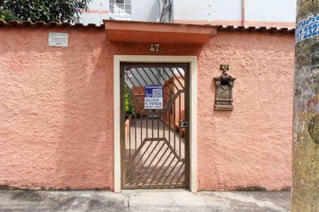 Apartamento à venda com 57m², 2 quartos e 1 vaga Apartamento à venda com 57m², 2 quartos e 1 vagaFachada + Placa