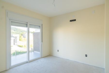 Casa de condomínio à venda com 154m², 3 quartos e 3 vagas Casa de condomínio à venda com 154m², 3 quartos e 3 vagasQuarto 1