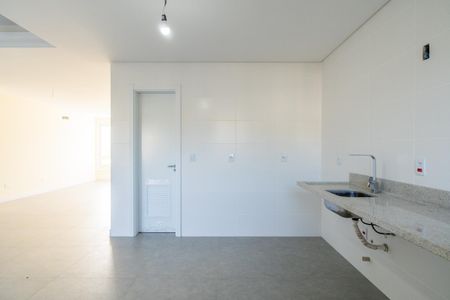 Casa de condomínio à venda com 154m², 3 quartos e 3 vagas Casa de condomínio à venda com 154m², 3 quartos e 3 vagasCozinha e Área de Serviço