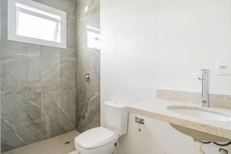 Casa de condomínio à venda com 154m², 3 quartos e 3 vagas Casa de condomínio à venda com 154m², 3 quartos e 3 vagasBanheiro Social