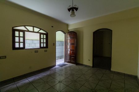 Casa à venda com 236m², 4 quartos e 2 vagas Casa à venda com 236m², 4 quartos e 2 vagasSala de Jantar