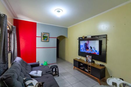 Casa à venda com 236m², 4 quartos e 2 vagas Casa à venda com 236m², 4 quartos e 2 vagasSala Casa 2