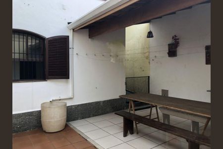 Casa à venda com 200m², 5 quartos e 2 vagas