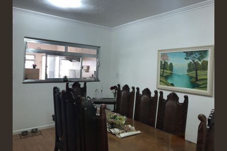 Casa à venda com 200m², 5 quartos e 2 vagas