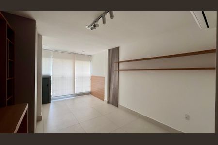 Studio à venda com 28m², 1 quarto e sem vaga Studio à venda com 28m², 1 quarto e sem vagaQuarto