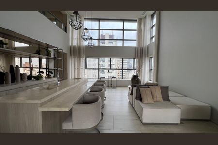 Studio à venda com 28m², 1 quarto e sem vaga Studio à venda com 28m², 1 quarto e sem vagaÁrea comum - Bar
