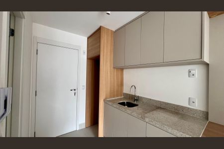 Studio à venda com 28m², 1 quarto e sem vaga Studio à venda com 28m², 1 quarto e sem vagaCozinha
