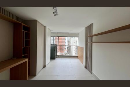 Studio à venda com 28m², 1 quarto e sem vaga Studio à venda com 28m², 1 quarto e sem vagaStudio