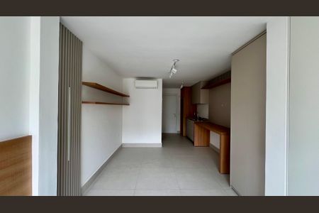 Studio à venda com 28m², 1 quarto e sem vaga Studio à venda com 28m², 1 quarto e sem vagaStudio