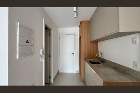 Studio à venda com 28m², 1 quarto e sem vaga Studio à venda com 28m², 1 quarto e sem vagaCozinha