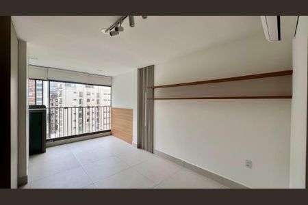 Studio à venda com 28m², 1 quarto e sem vaga Studio à venda com 28m², 1 quarto e sem vagaStudio