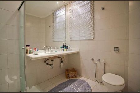 Apartamento à venda com 180m², 3 quartos e 1 vaga