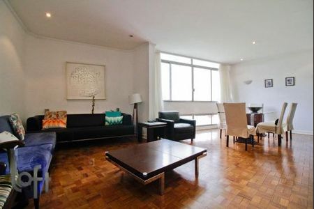 Apartamento à venda com 180m², 3 quartos e 1 vaga