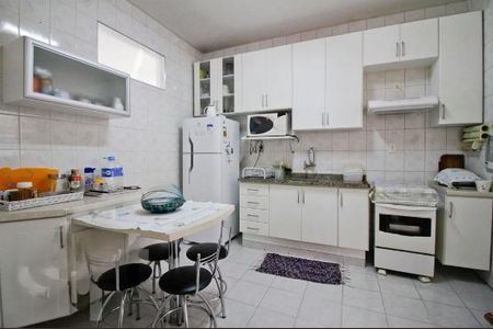 Apartamento à venda com 180m², 3 quartos e 1 vaga